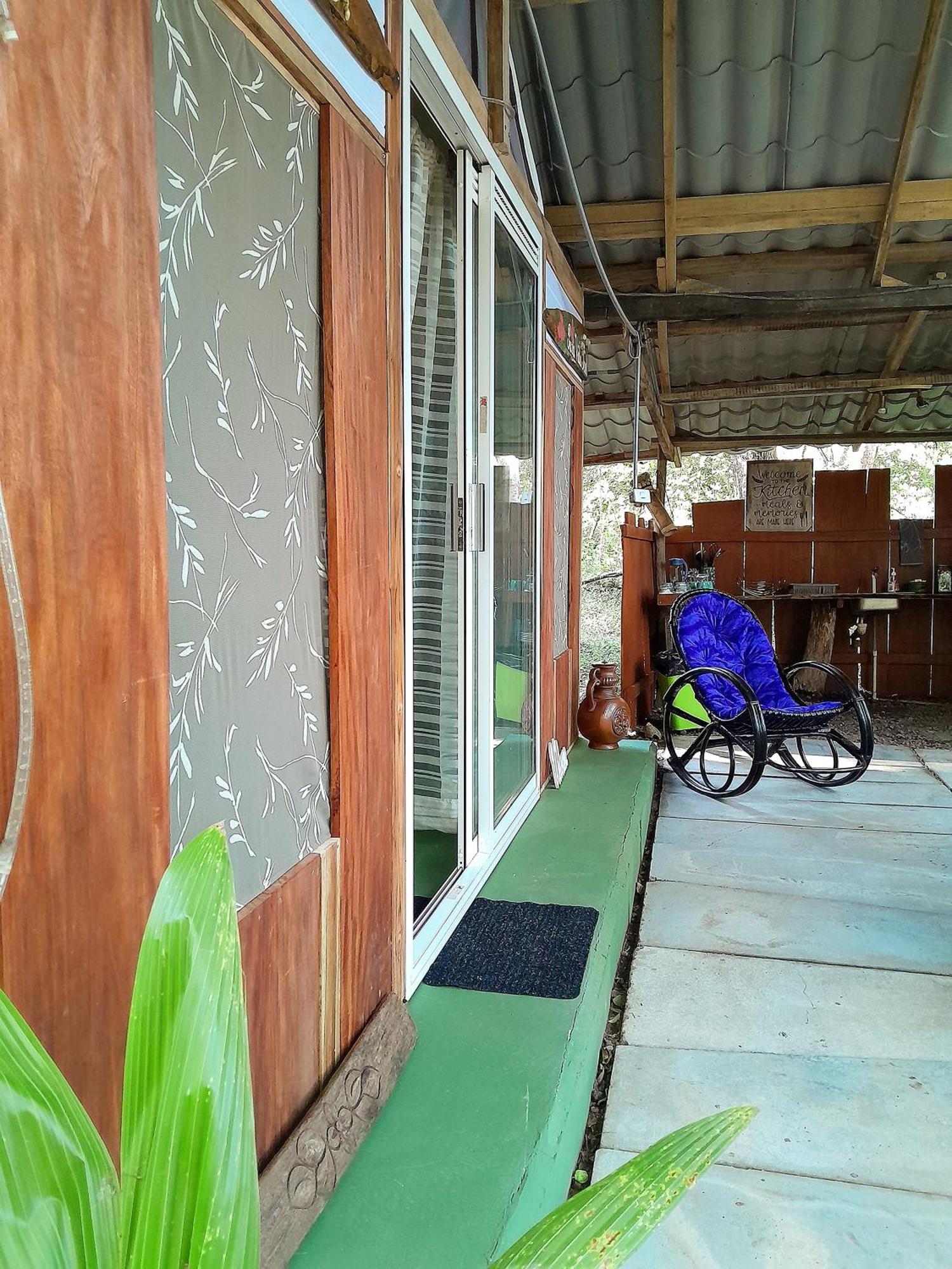 Fully Furnished Family Jungle Tent, Latino Glamping Paquera Exterior photo