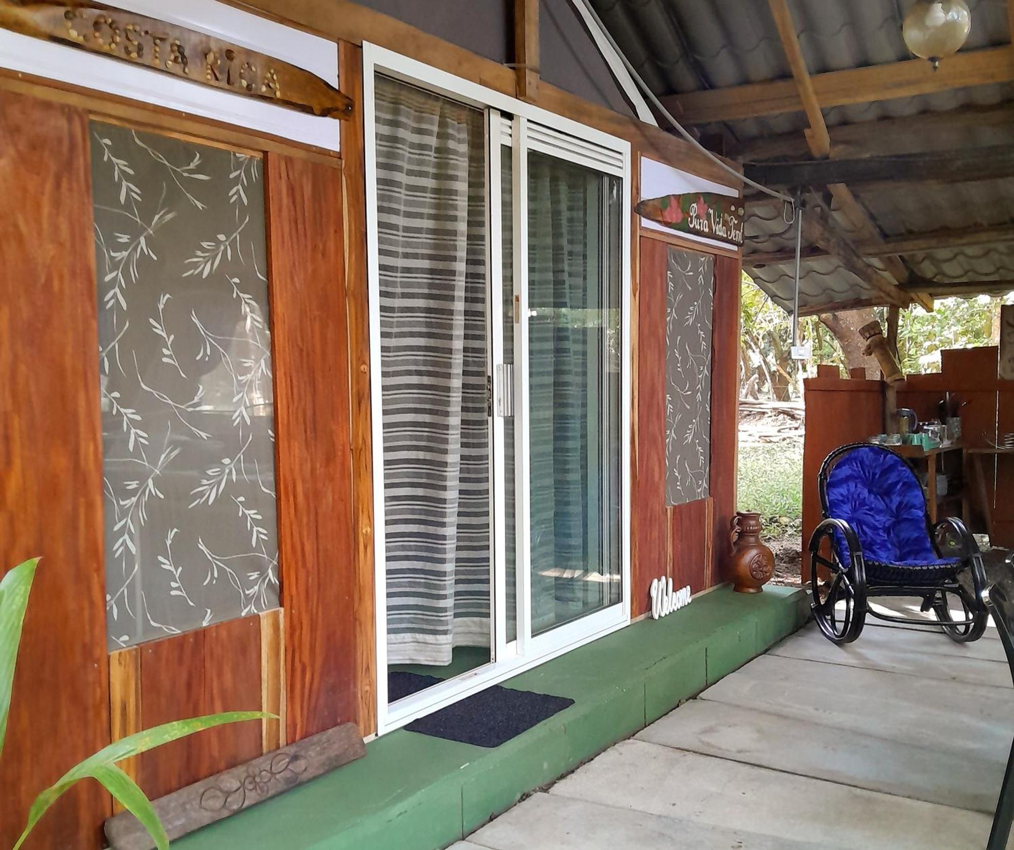 Fully Furnished Family Jungle Tent, Latino Glamping Paquera Exterior photo